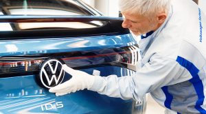 Am 27. Januar 2022 wurde offiziell die Produktion des ID.5 bei VW in Zwickau gestartet. Damit ist zugleich der Umbau zur ersten reinen E-Auto-Fabrik im Konzern abgeschlossen.